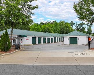 Photo 3 of Extra Space Storage - 1711 Fountain Court, Columbus, GA