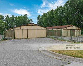 Photo 2 of Storage Rentals of America - 350 Romence Road, Portage, MI