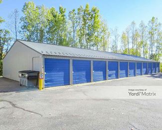 Photo 1 of ClearHome Self Storage - 3344 West River Drive NE, Grand Rapids, MI