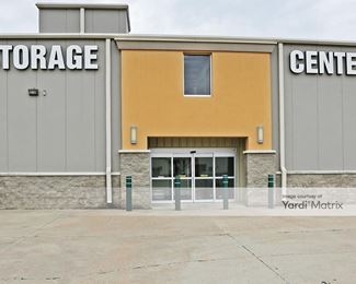 Photo 3 of Storage Center, The - 131 Howard Wilson Lane, Flowood, MS