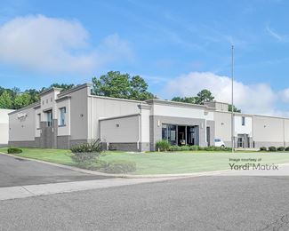 Photo 5 of Storage Center, The - 131 Howard Wilson Lane, Flowood, MS