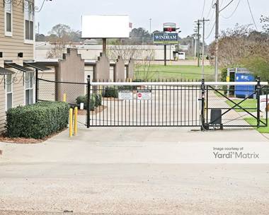 Storage Units for Rent available at 4195 Highway 80 East, Pearl, MS 39208