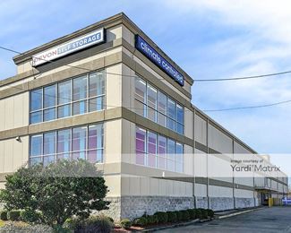 Photo 6 of Devon Self Storage - 5111 I-55 North, Jackson, MS