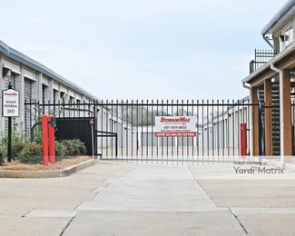 Photo 4 of StorageMax - 517 Springridge Road, Clinton, MS