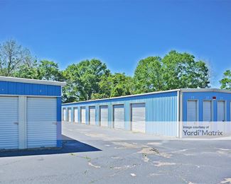 Photo 2 of 1st Choice Storage - 8990 Moffett Road, Semmes, AL
