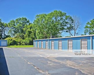 Photo 3 of 1st Choice Storage - 8990 Moffett Road, Semmes, AL