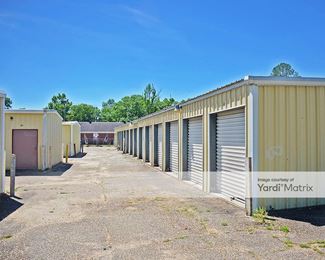 Photo 5 of B-P Mini Warehouses - 622 Saraland Blvd South, Saraland, AL