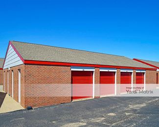 Photo 2 of iStorage - 550 North Tyler Road, Wichita, KS