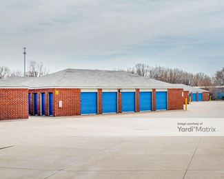 Photo 3 of iStorage - 433 East 61st Street North, Park City, KS