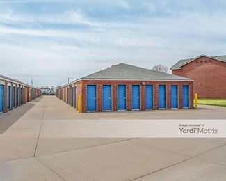 Photo 4 of iStorage - 433 East 61st Street North, Park City, KS