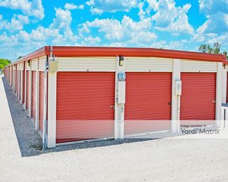 Photo 4 of North Meridian Storage - 1220 South Meridian Avenue, Valley Center, KS