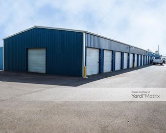 Photo 2 of Monmouth Mini Storage - 555 Gwinn Street East, Monmouth, OR