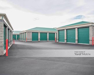 Photo 6 of Public Storage - 3925 SW 25th Place, Redmond, OR