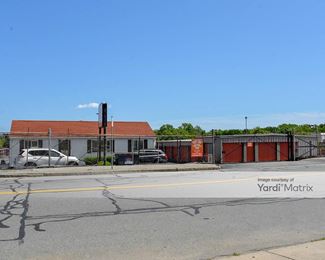 Photo 5 of Airport Mini Storage - 600 Mount Pleasant Street, New Bedford, MA