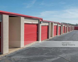 Photo 2 of Storage Rentals of America - 2301 Reidville Road, Spartanburg, SC