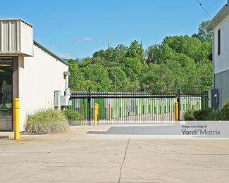 Photo 3 of Extra Space Storage - 3600 Wade Hampton Blvd, Taylors, SC