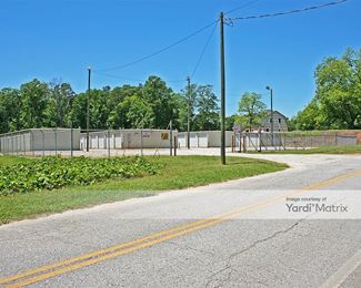 Photo 2 of Wayne Brown-s Self Storage - 348 North Main Street, Woodruff, SC