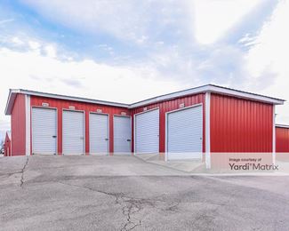 Photo 3 of Self Storage Center - 1015 Leestown Road, Frankfort, KY