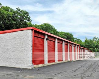 Photo 2 of iStorage - 869 Boston Turnpike, Shrewsbury, MA