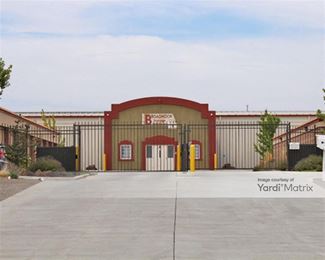 Photo 4 of Broadmoor Storage Solutions - 9335 Sandifur Pkwy, Pasco, WA