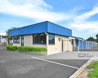 Photo 2 of Storage King USA - 4391 Highway 90, Pace, FL