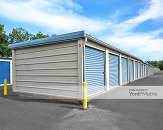 Photo 6 of Storage King USA - 4391 Highway 90, Pace, FL