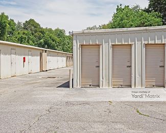Photo 3 of American Mini-Warehouses - 6102 Tippin Avenue, Pensacola, FL