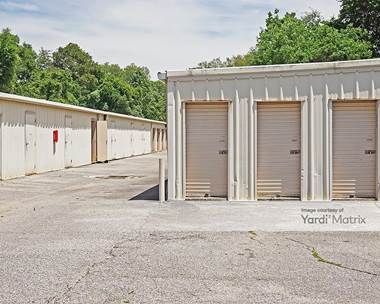 Storage Units for Rent available at 6102 Tippin Avenue, Pensacola, FL 32504