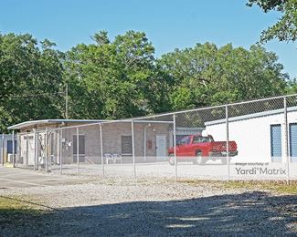 Photo 5 of University Self Storage - 8802 North Davis Hwy, Pensacola, FL