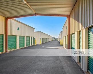 Photo 6 of Move It Storage - 5180 South Ferdon Blvd, Crestview, FL