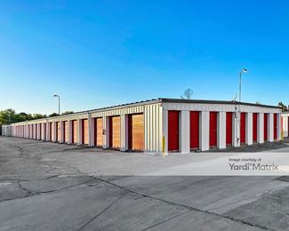 Photo 3 of Storage Rentals of America - 2501 Martin Luther King Jr Blvd, Panama City, FL