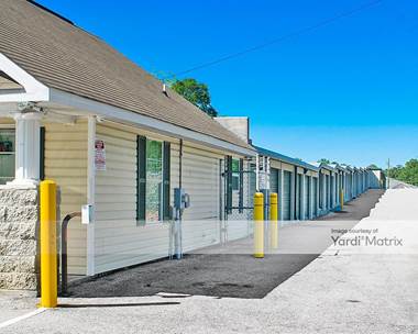 Storage Units for Rent available at 3968 Mercer University Drive, Macon, GA 31204