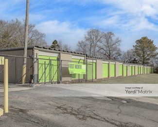 Photo 2 of Extra Space Storage - 6601 Lee Hwy, Chattanooga, TN