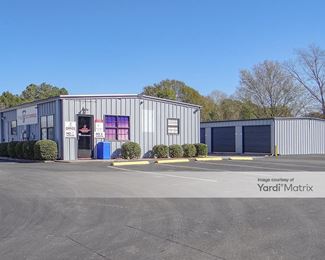 Photo 5 of FreeUp Storage - 6808 Middle Valley Road, Hixson, TN