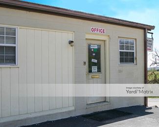 Photo 2 of Brown Mini Storage Warehouse - 646 Walnut Grove Road, Dayton, TN