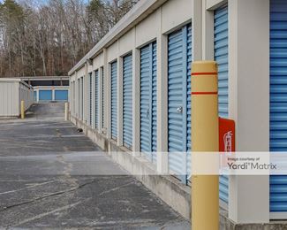 Photo 6 of Extra Space Storage - 4119 Hixson Pike, Chattanooga, TN