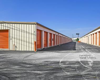 Storage Units for Rent available at 4255 Cromwell Road, Chattanooga, TN 37421