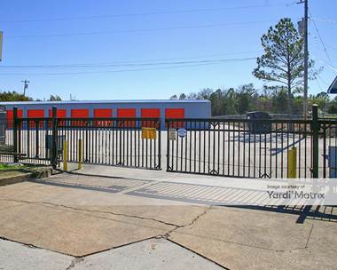 Storage Units for Rent available at 2292 Battlefield Pkwy, Fort Oglethorpe, GA 30742