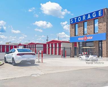 Storage Units for Rent available at 245 West General Screven Way, Hinesville, GA 31313