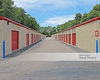 Photo 3 of Go Store It - 33 Parmenter Road, Bluffton, SC