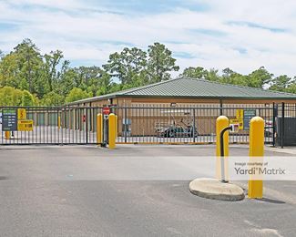 Photo 3 of Extra Space Storage - 298 Red Cedar Street, Bluffton, SC