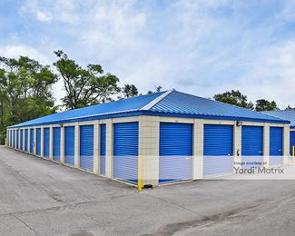 Photo 2 of Extra Space Storage - 3428 St Joe Center Road, Fort Wayne, IN