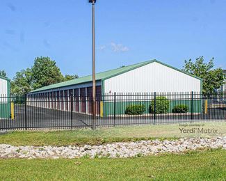 Photo 4 of Storage Rentals of America - 2921 Johnson Street, Elkhart, IN
