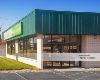 Photo 4 of Lock-It-Up Self Storage - 802 South Reynolds Road, Toledo, OH