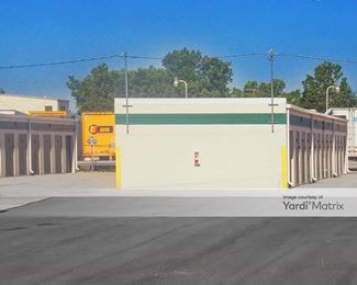 Photo 5 of Lock-It-Up Self Storage - 802 South Reynolds Road, Toledo, OH