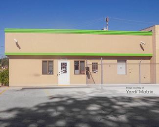 Photo 3 of Lock-It-Up Self Storage - 3032 Airport Hwy, Toledo, OH