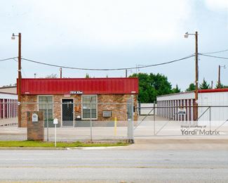 Photo 2 of Bolton Self Storage - 7314 82nd Street, Lubbock, TX