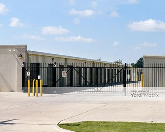 Photo 5 of Amazing Space Storage Solutions - 308 North Sherman Avenue, Levelland, TX