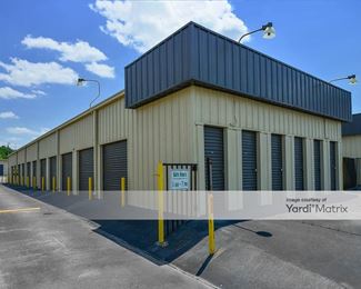 Photo 6 of Him Self Storage - 2600 Beltline Road SW, Decatur, AL