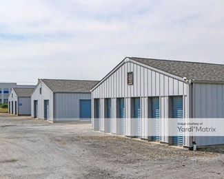 Photo 1 of J-D Storage - 915 Hendricks Drive, Lebanon, IN